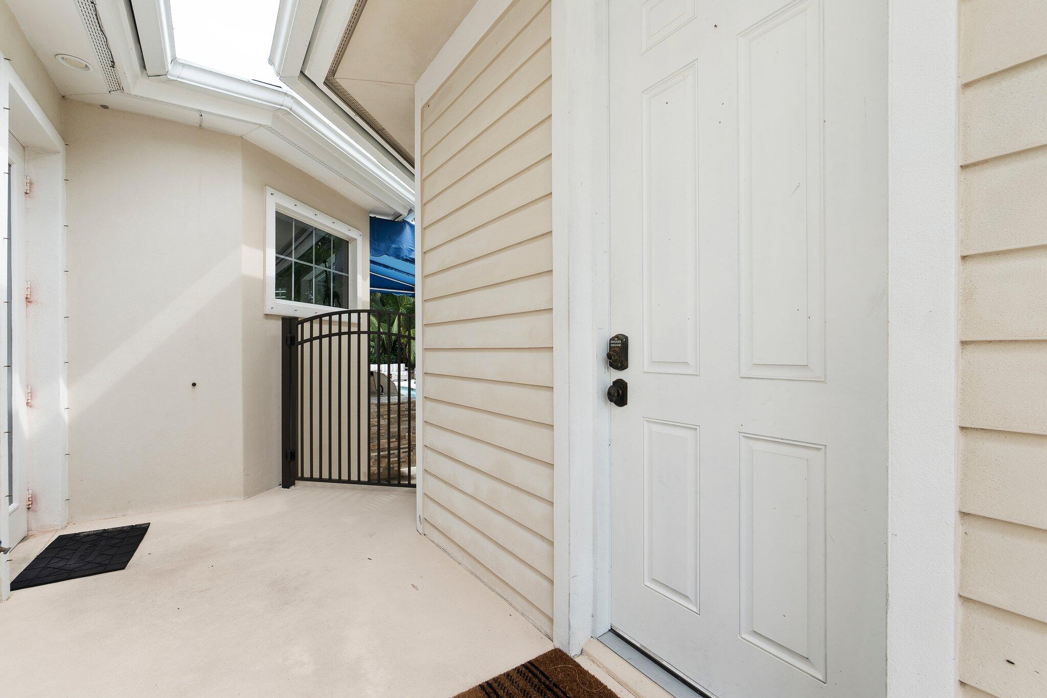 3986 SW Rivers End Way