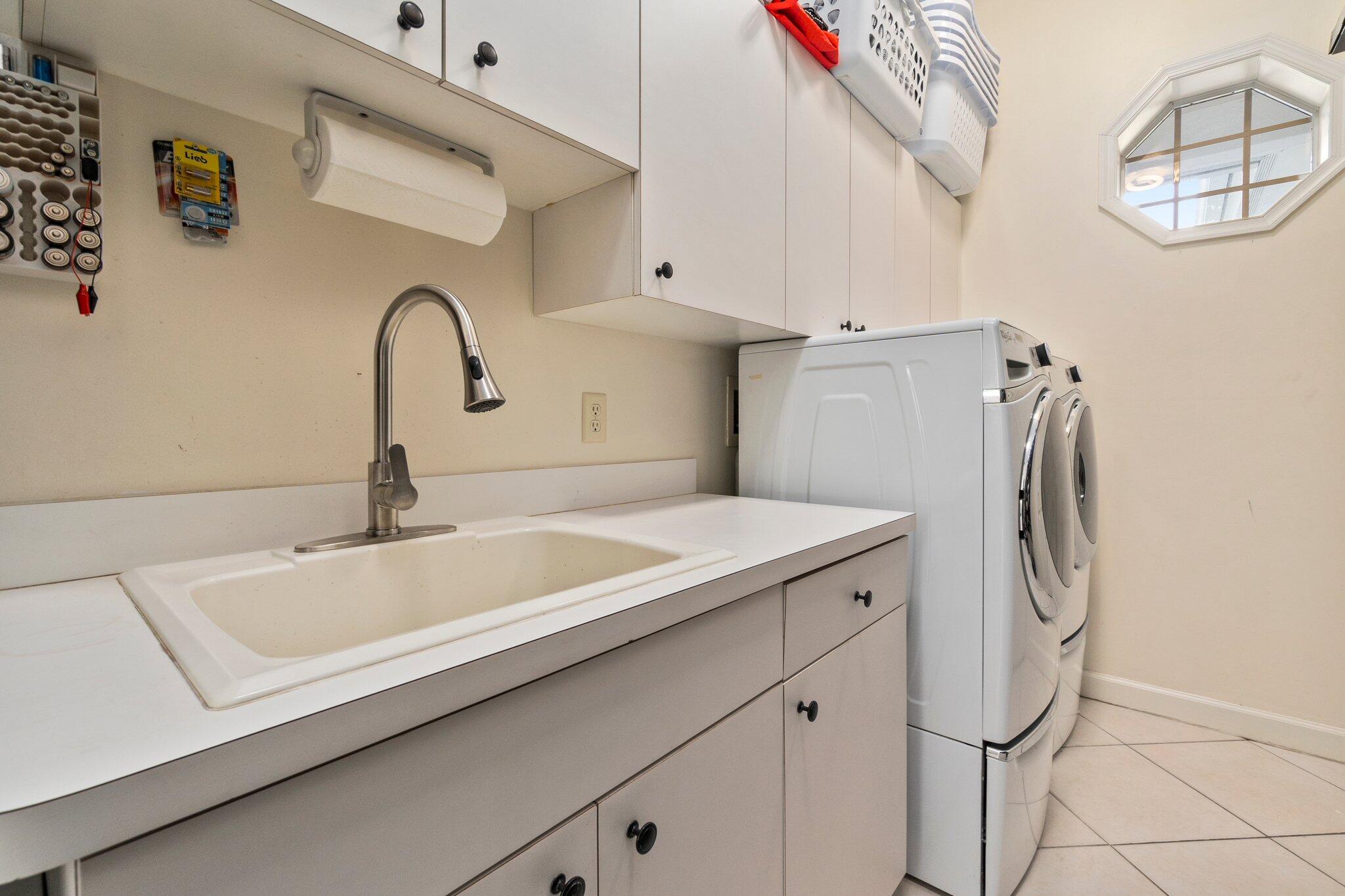 3986 SW Rivers End Way