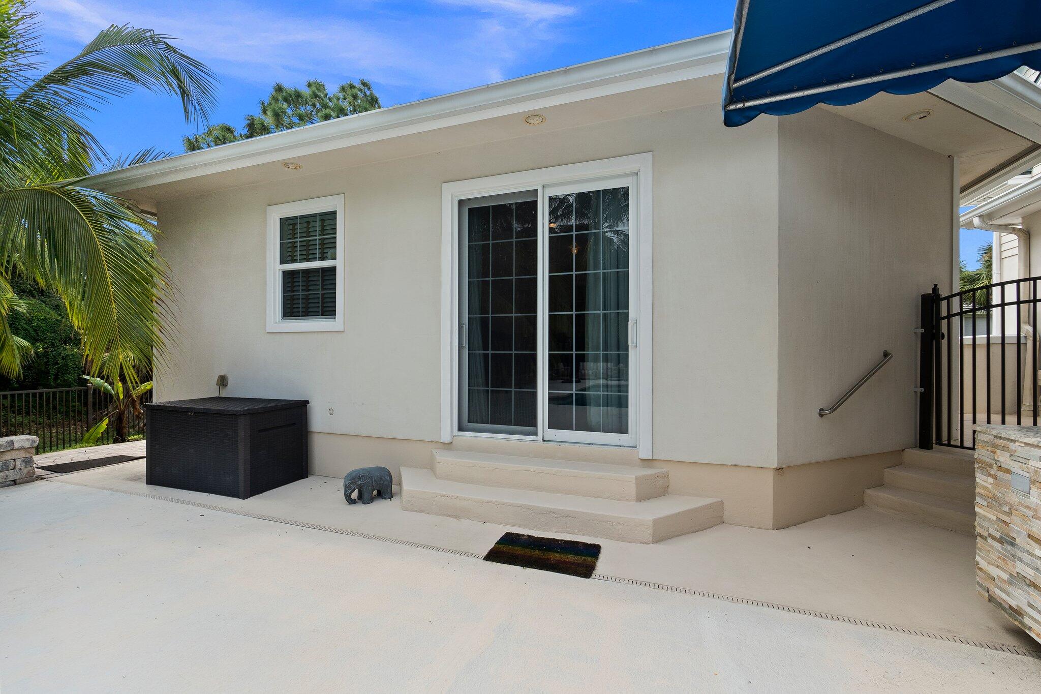 3986 SW Rivers End Way