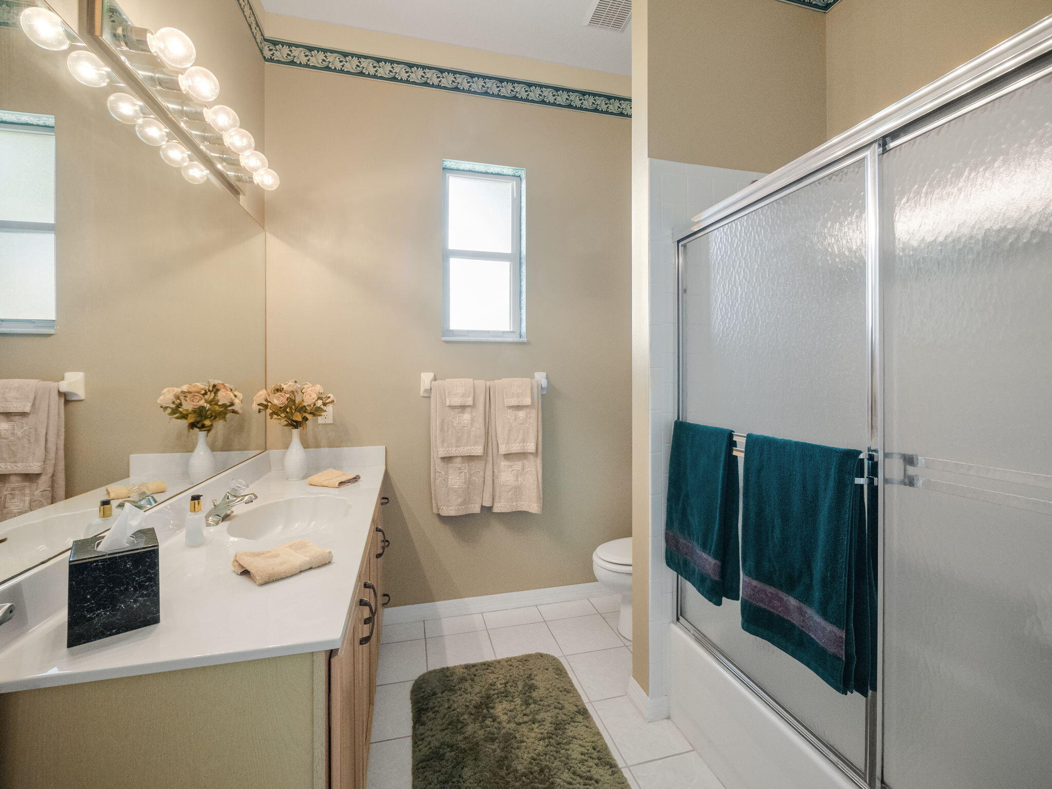 3419 SE East Snow Road