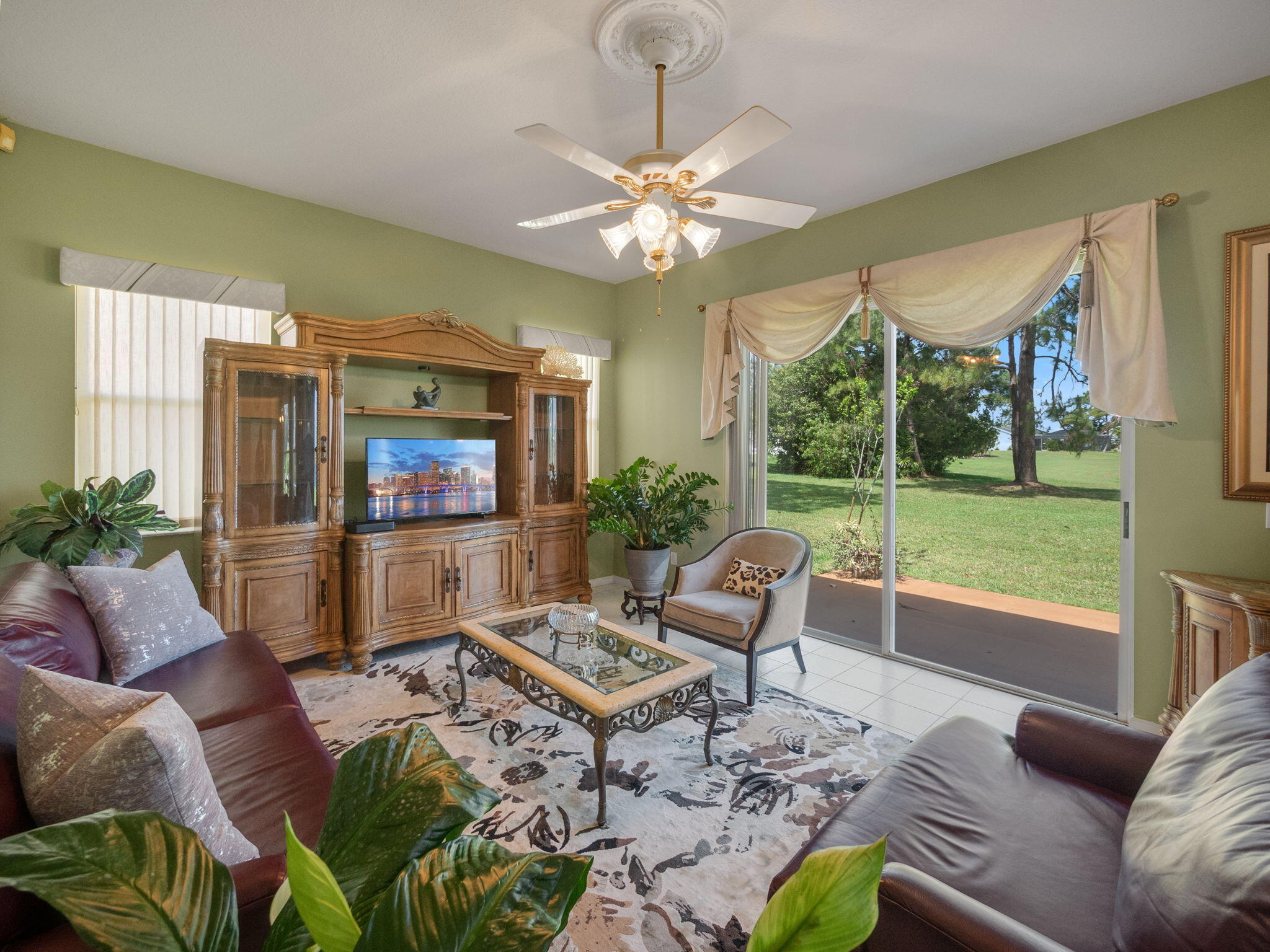 3419 SE East Snow Road