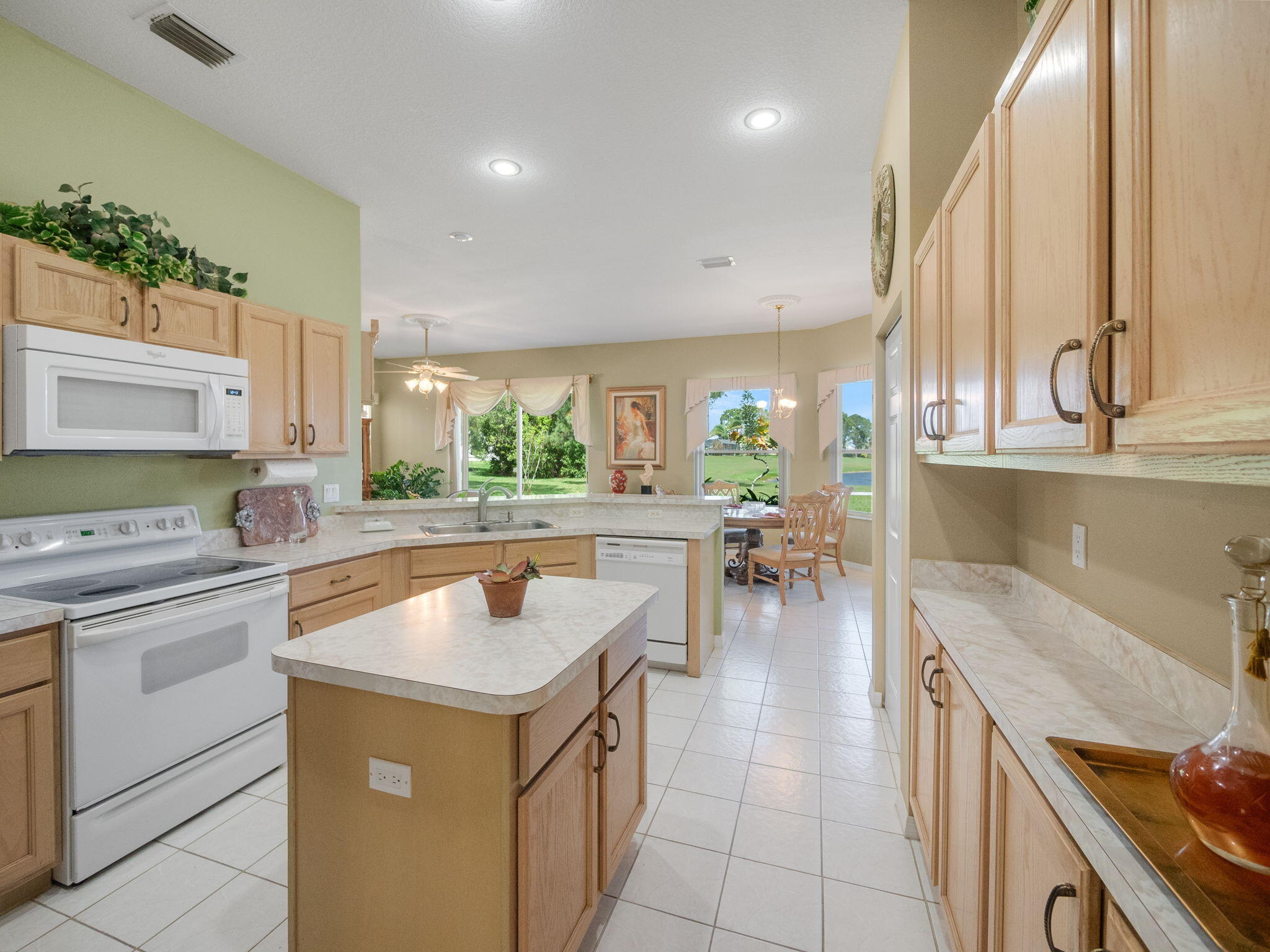 3419 SE East Snow Road