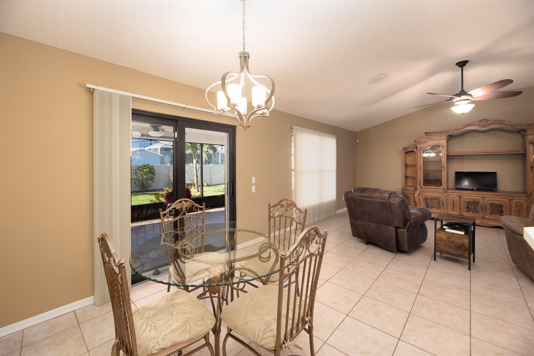 3376 SE East Snow Road