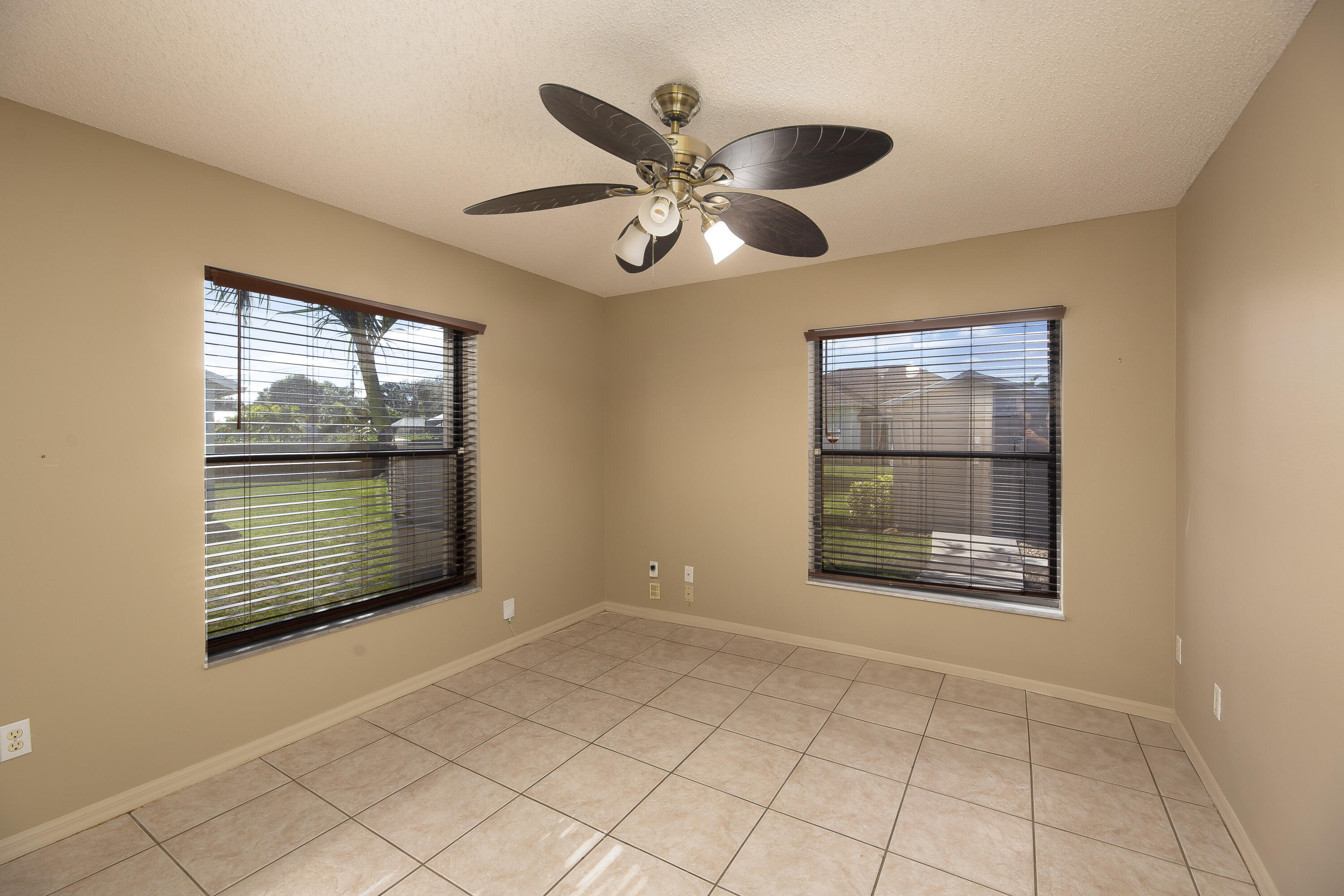 3376 SE East Snow Road