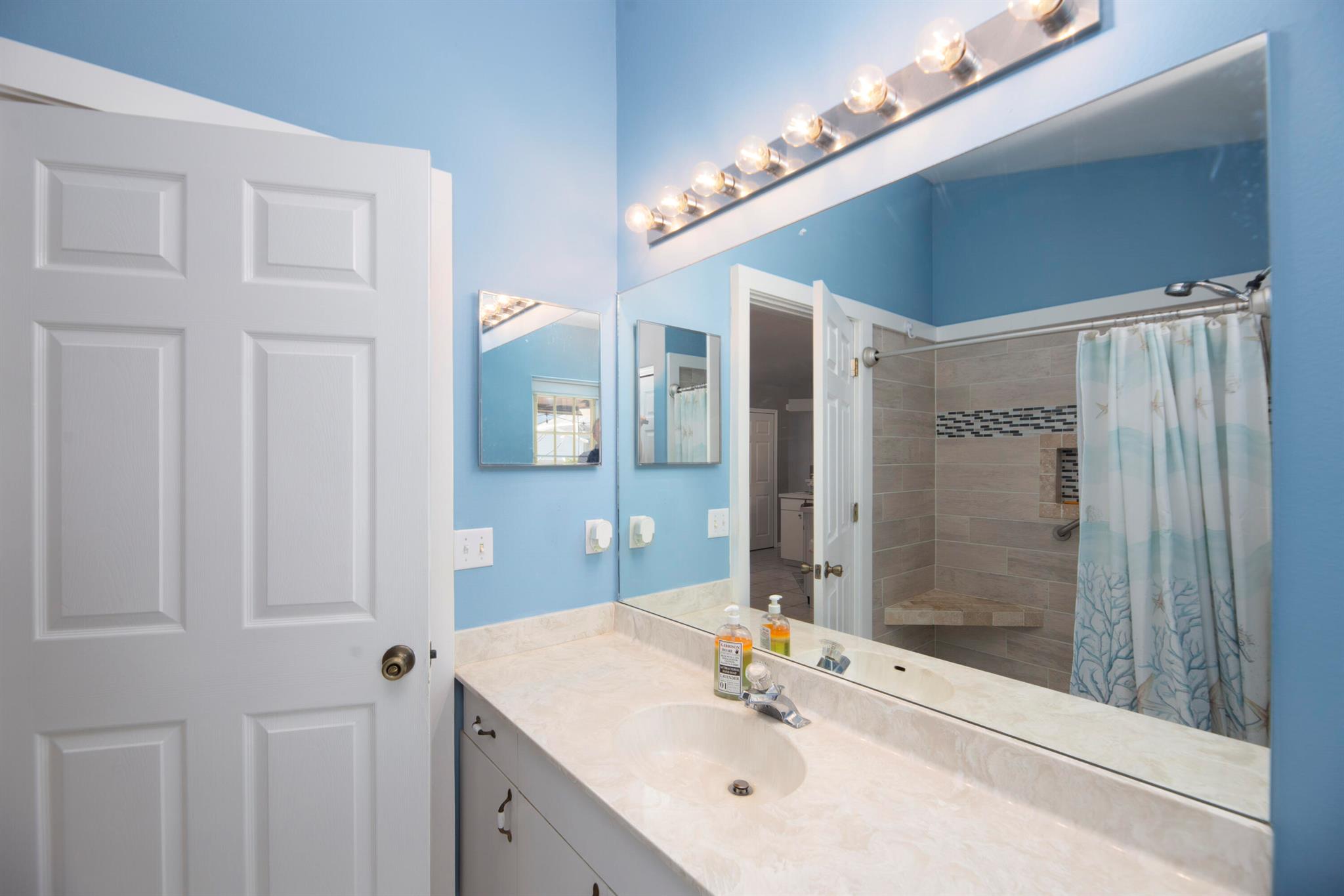 3376 SE East Snow Road