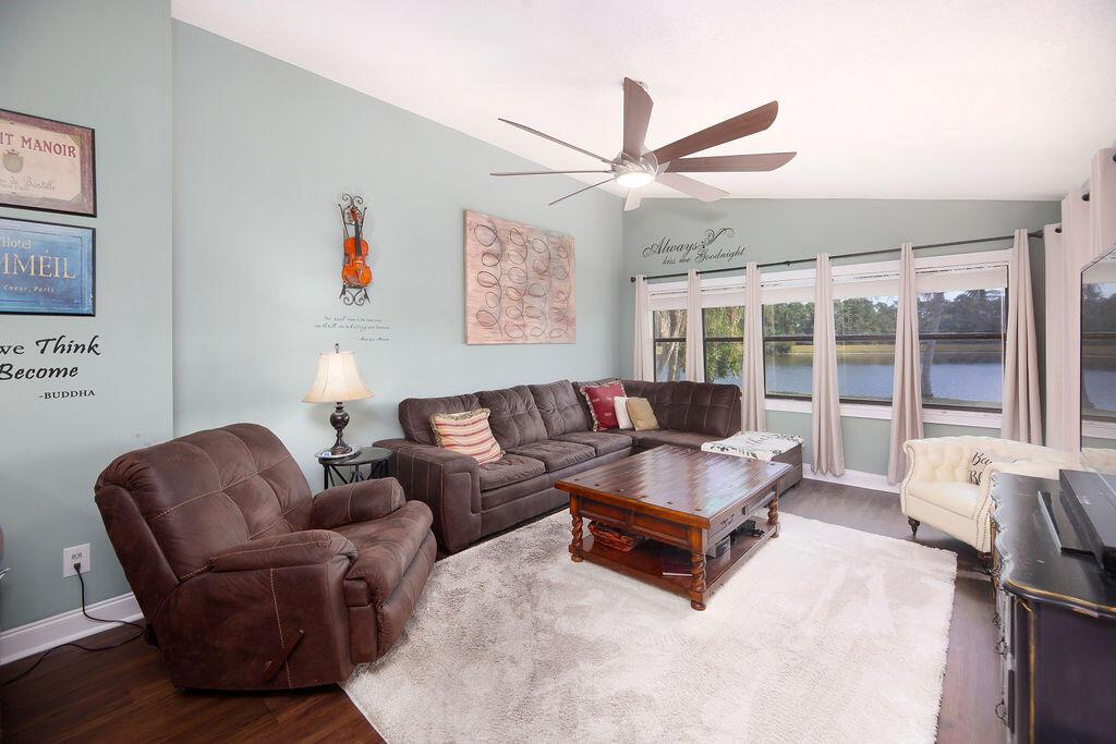 3381 SE East Snow Road