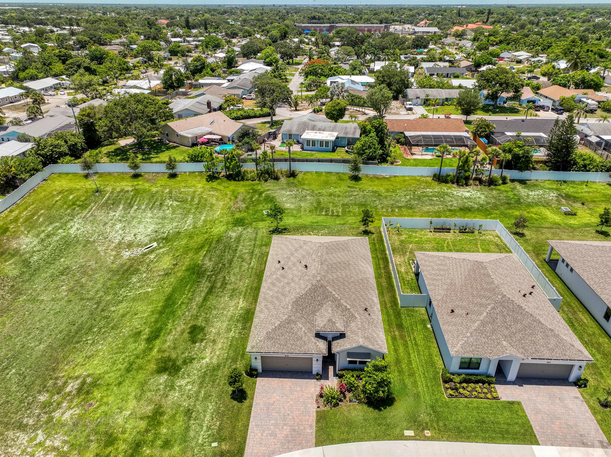 1878 NE Ocean Dunes Drive