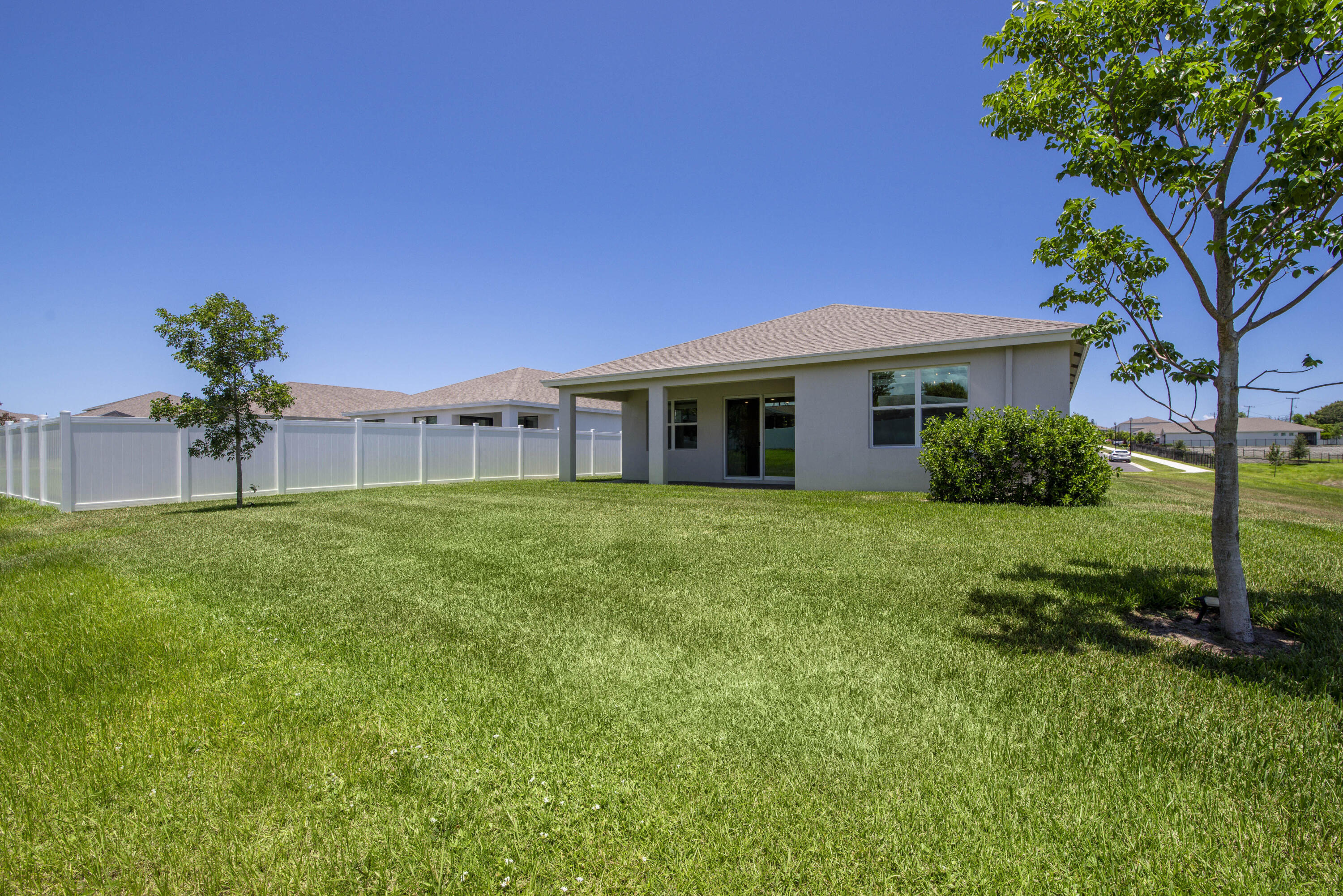 1878 NE Ocean Dunes Drive