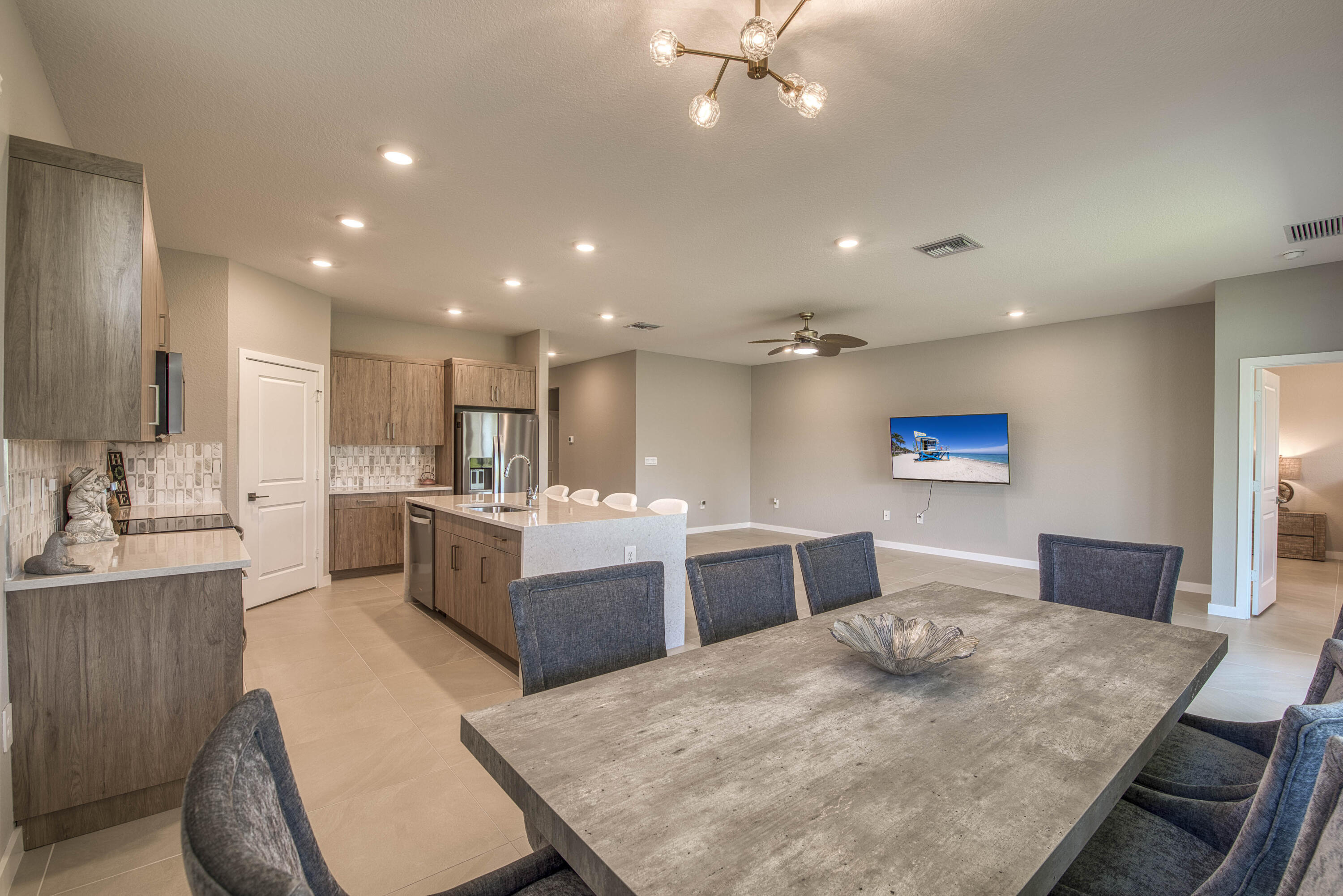 1878 NE Ocean Dunes Drive