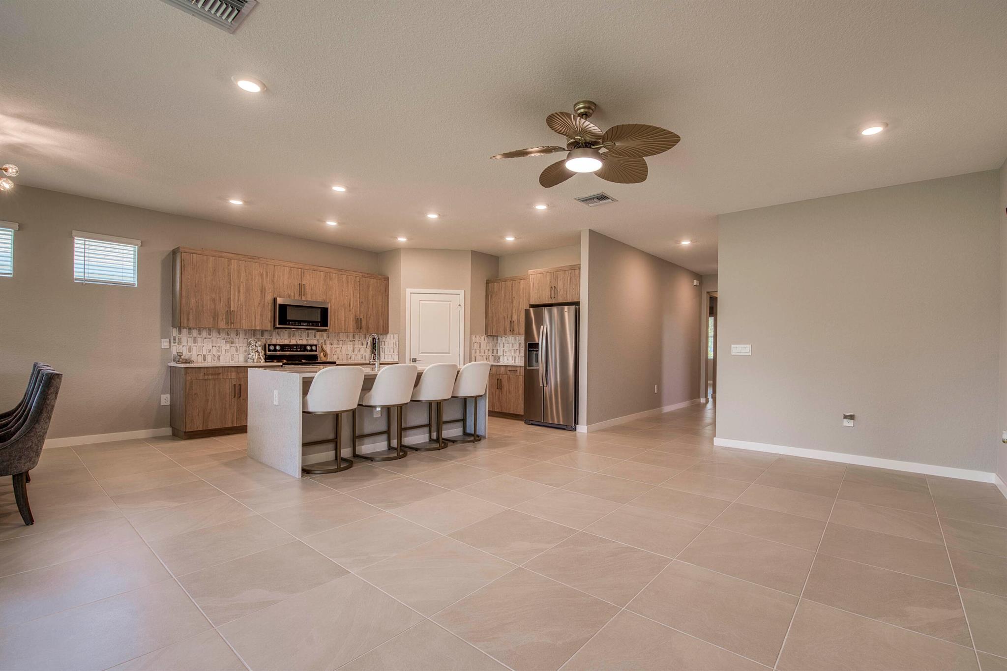 1878 NE Ocean Dunes Drive