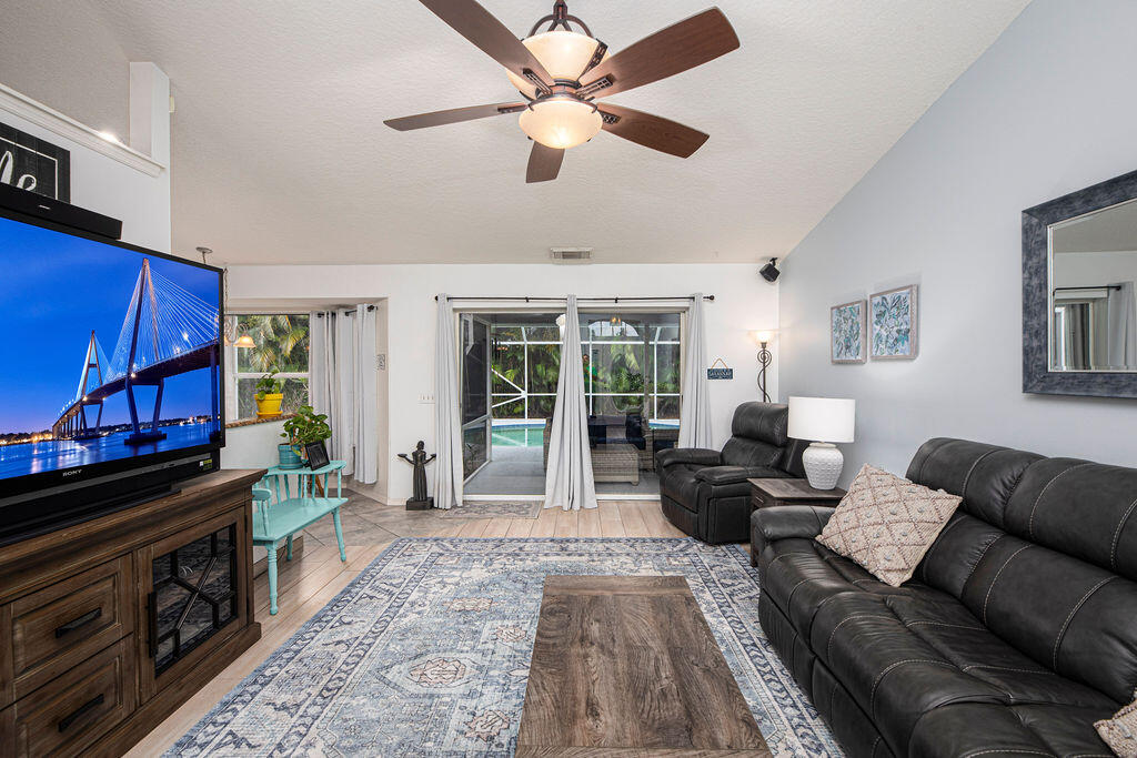 3360 SE East Snow Road