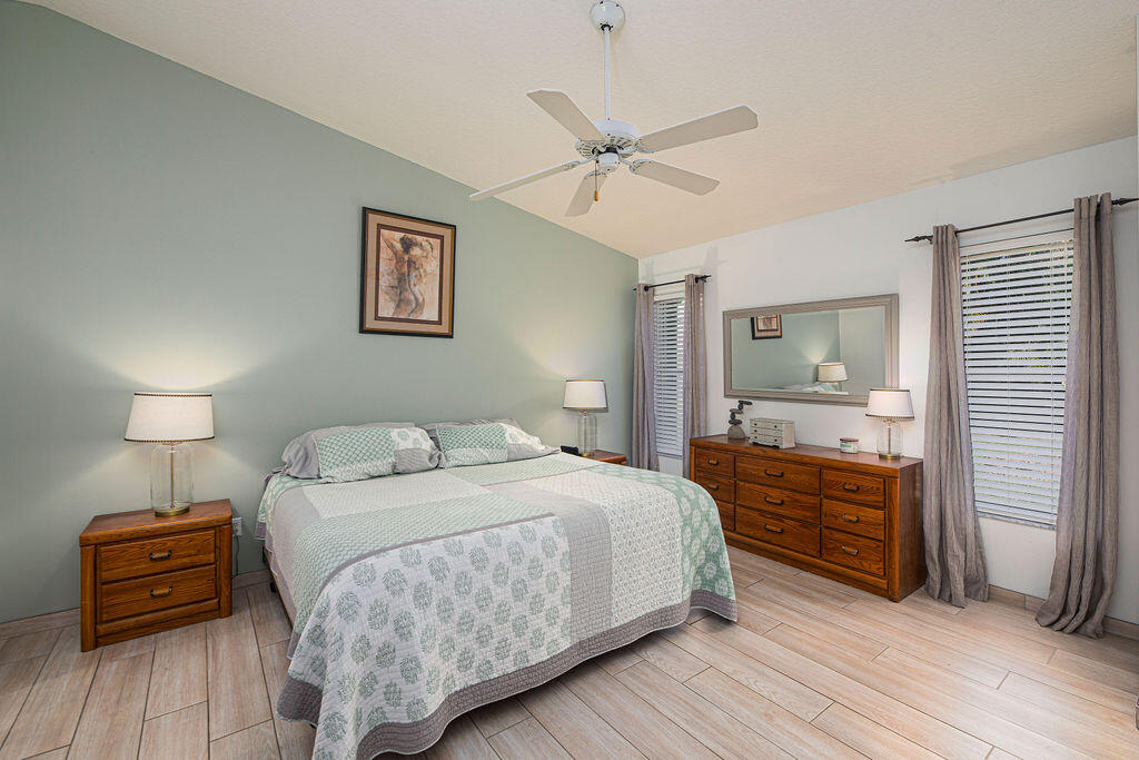 3360 SE East Snow Road