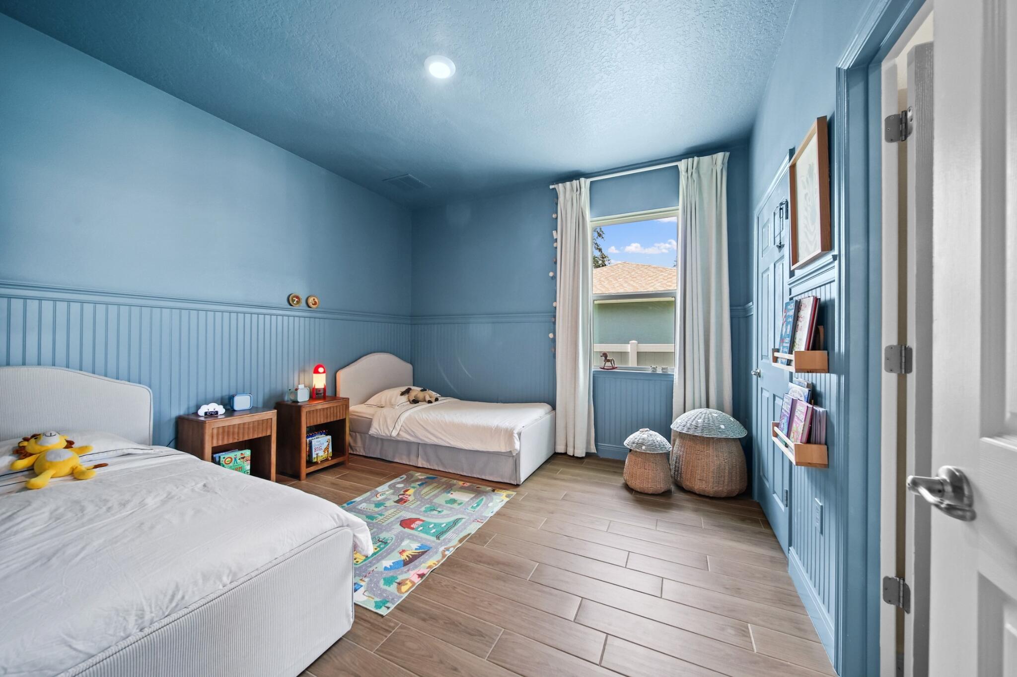 2306 SW Pamona Street