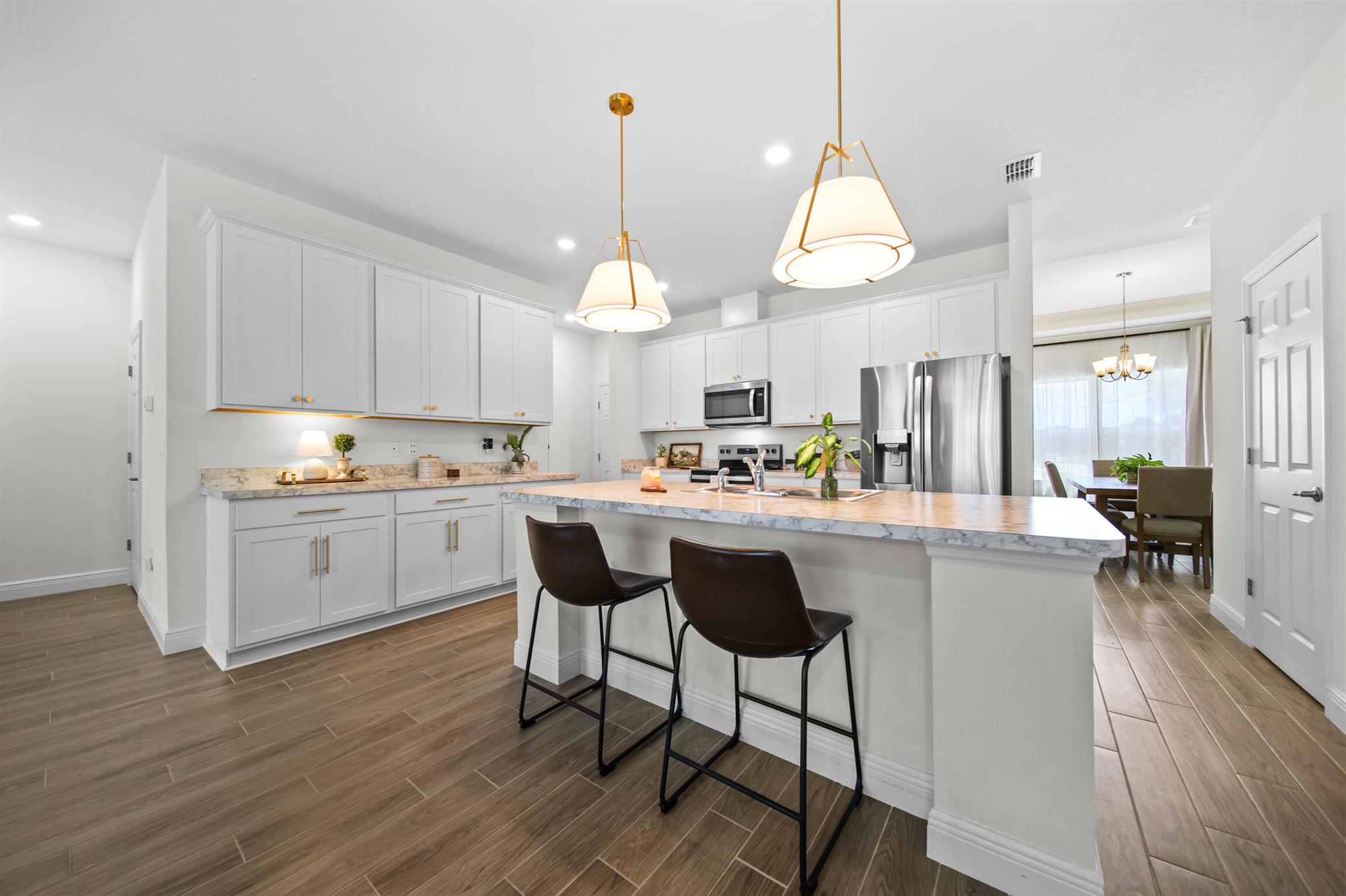 2306 SW Pamona Street