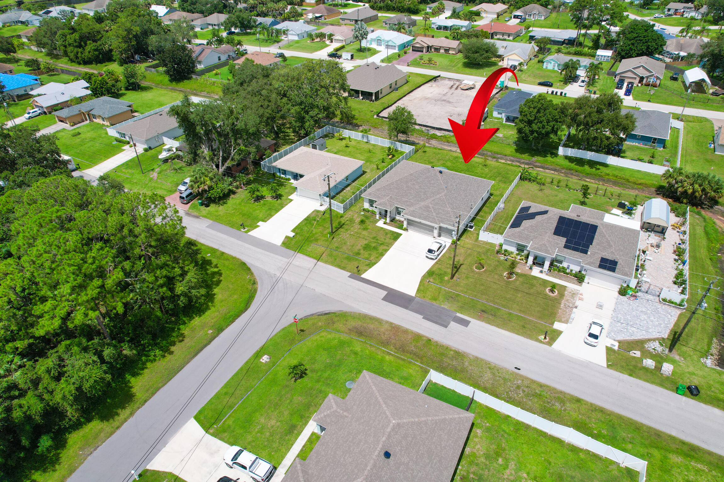 2306 SW Pamona Street