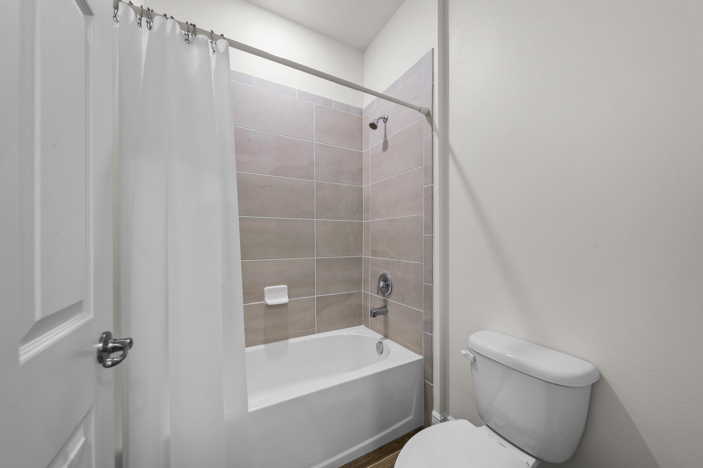 2306 SW Pamona Street