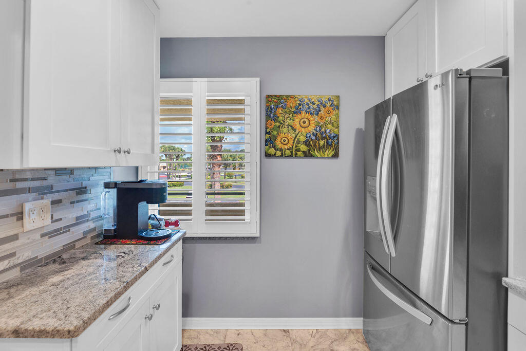 6980 SE Constitution Boulevard 203