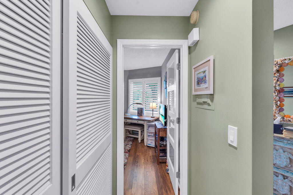 6980 SE Constitution Boulevard 203