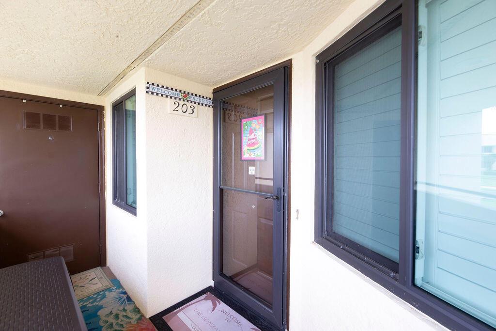 6980 SE Constitution Boulevard 203