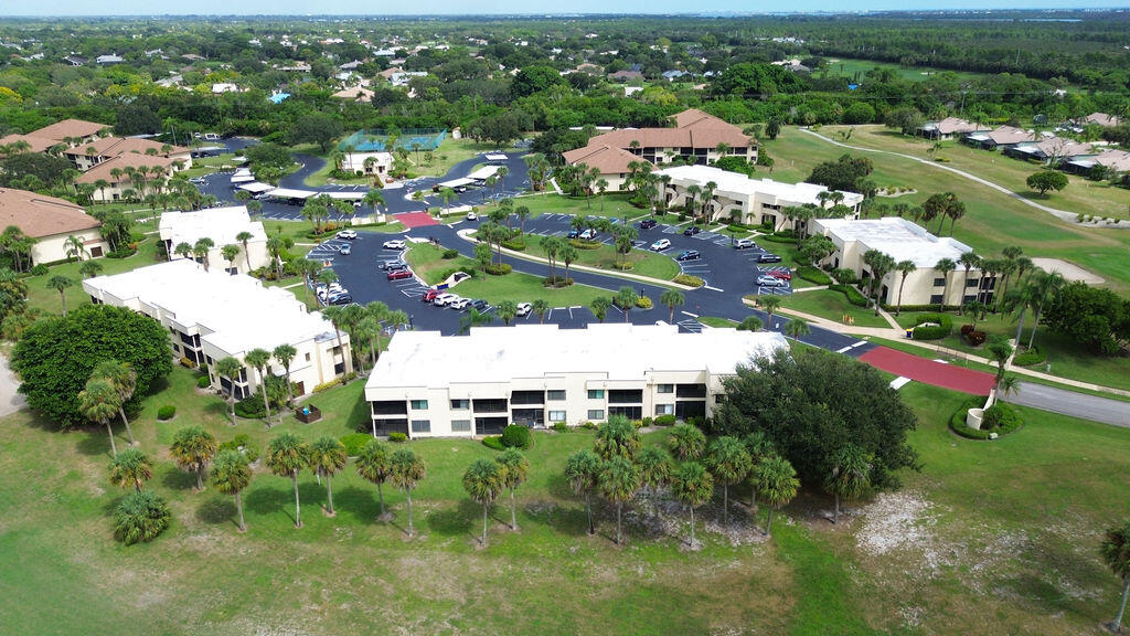 6980 SE Constitution Boulevard 203