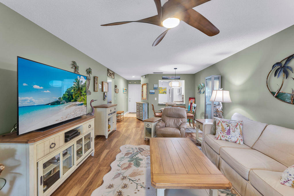 6980 SE Constitution Boulevard 203