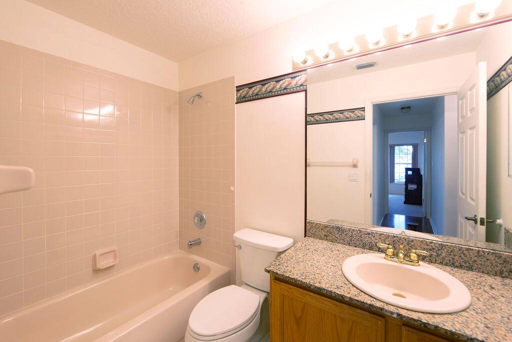 3373 SE East Snow Road