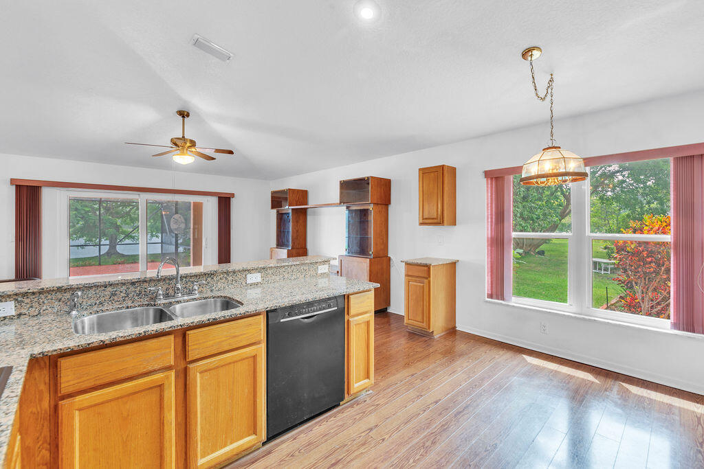 3373 SE East Snow Road