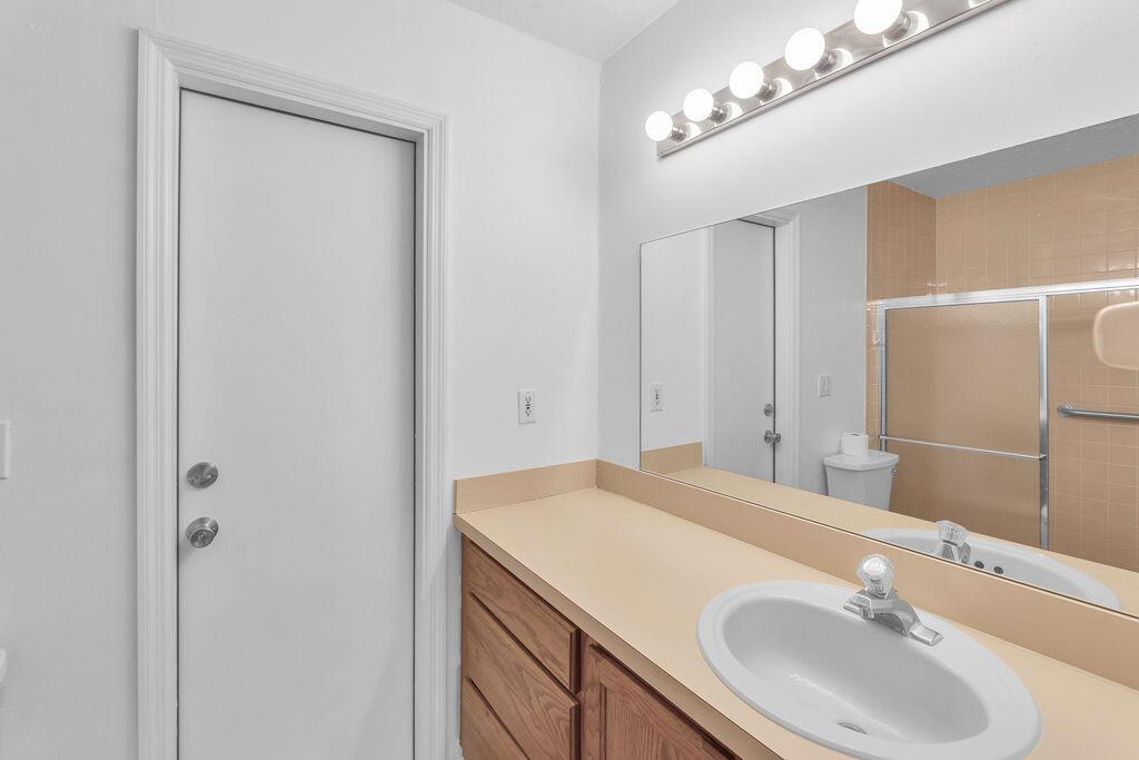 3373 SE East Snow Road