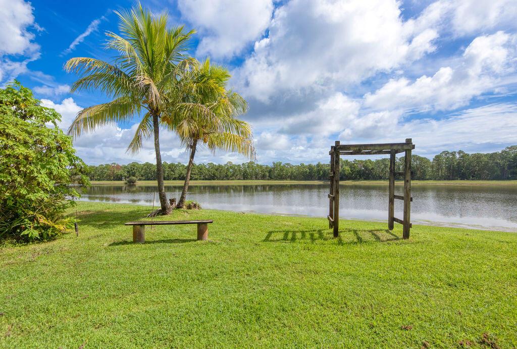 3373 SE East Snow Road