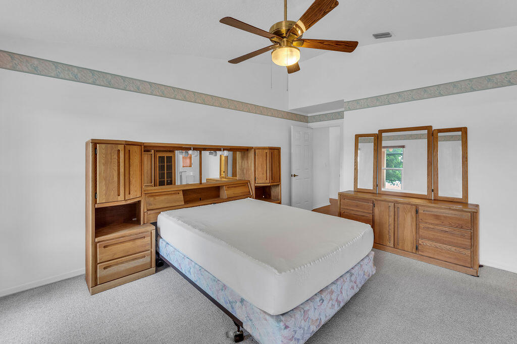 3373 SE East Snow Road