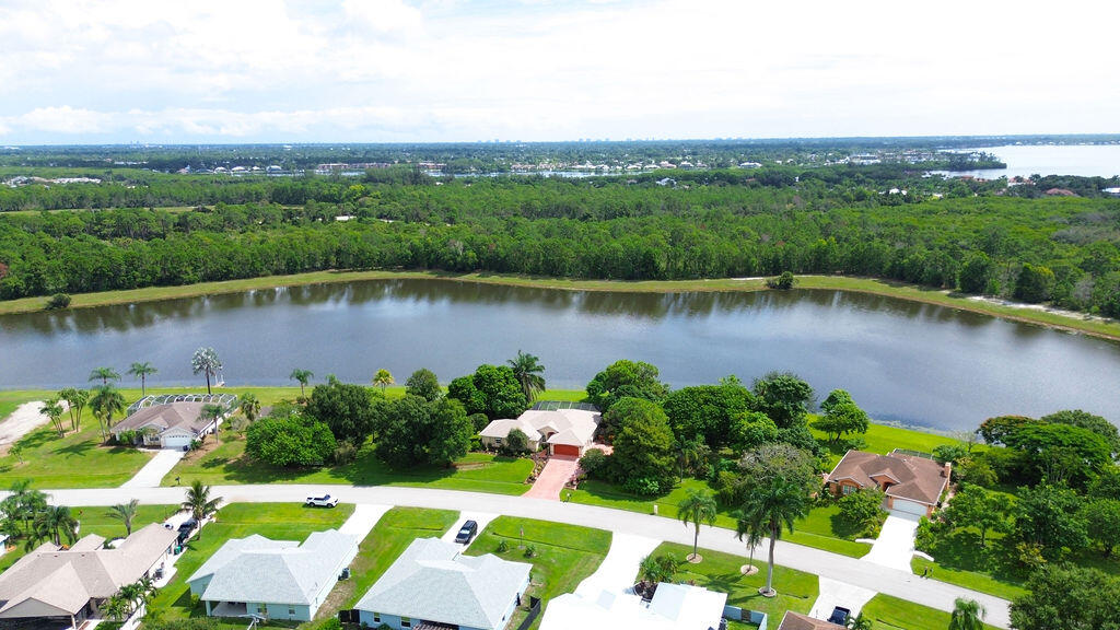 3373 SE East Snow Road