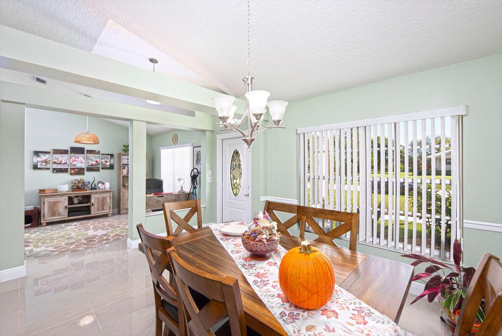 3362 SE East Snow Road