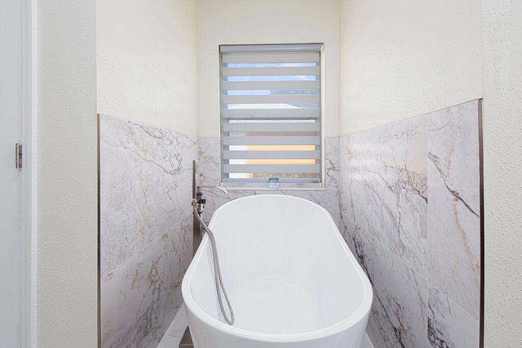 3362 SE East Snow Road