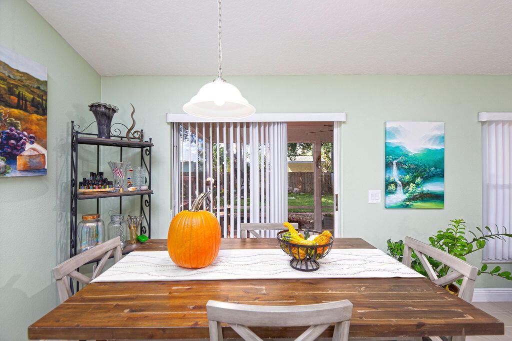 3362 SE East Snow Road