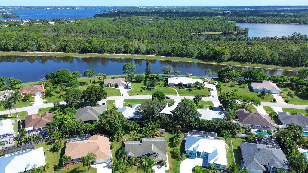 3362 SE East Snow Road