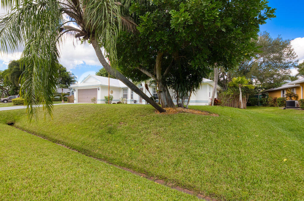 3362 SE East Snow Road