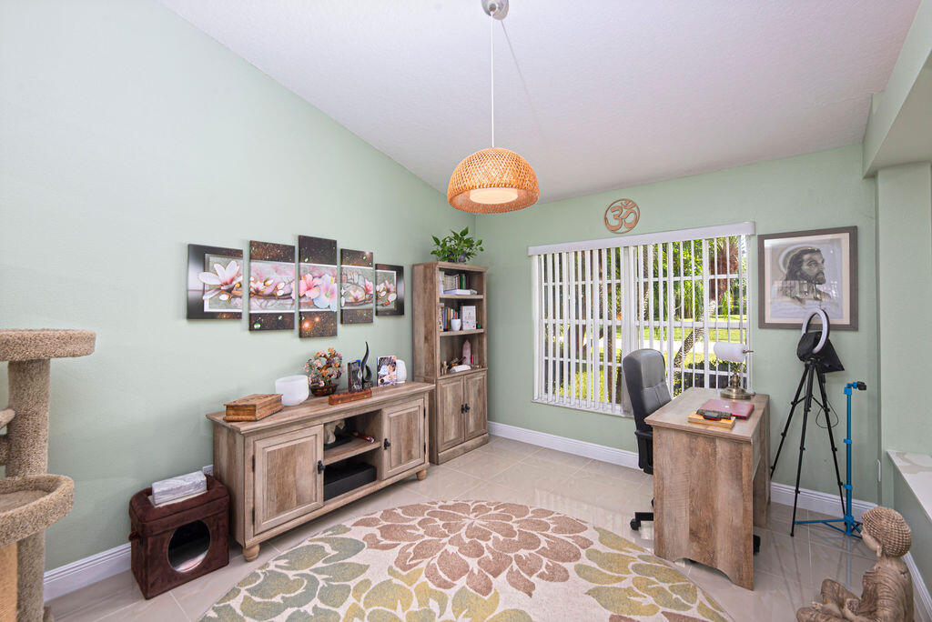 3362 SE East Snow Road