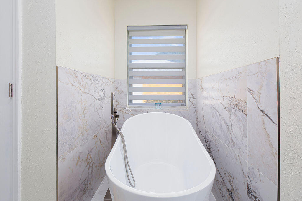 3362 SE East Snow Road