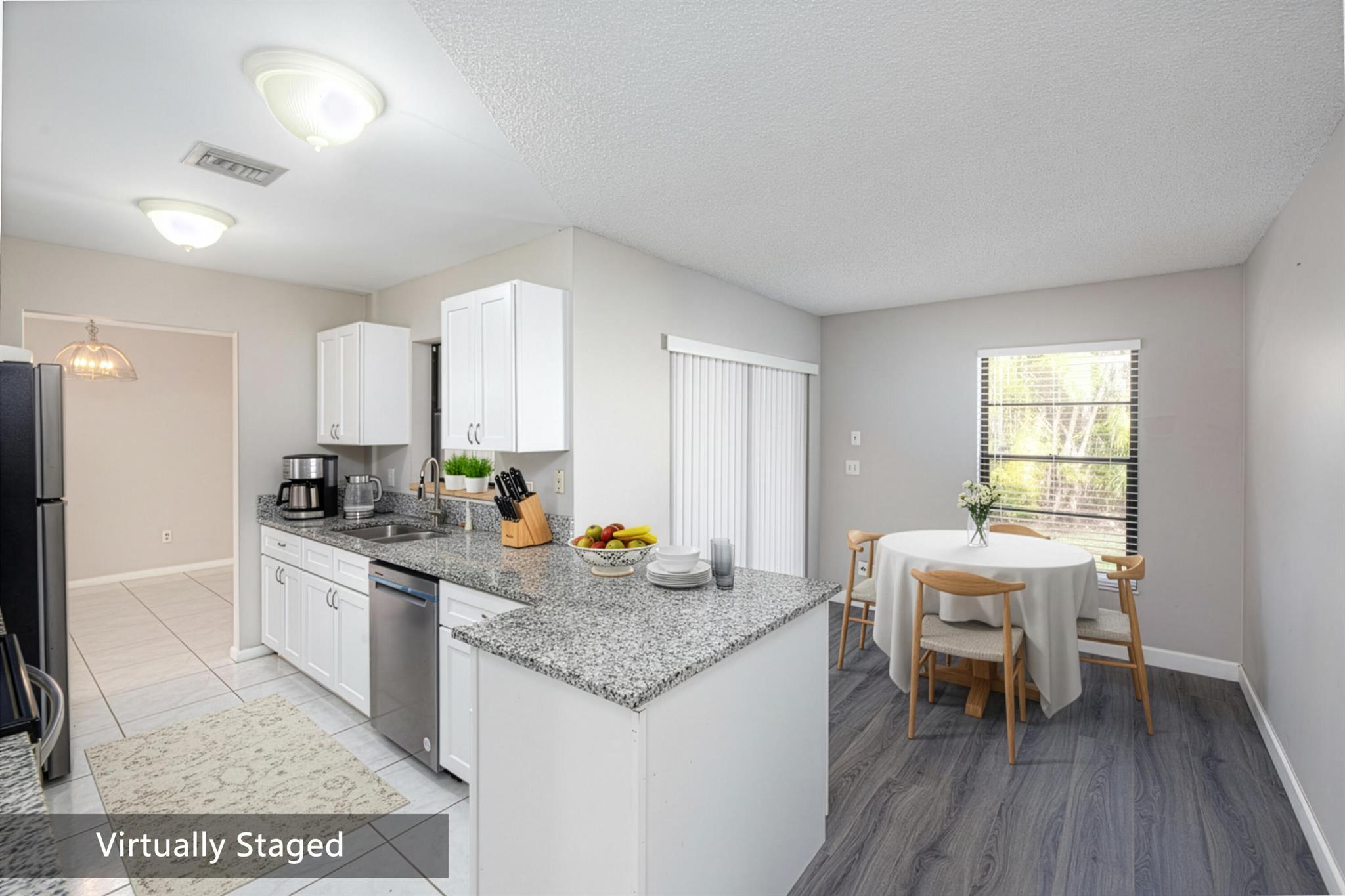 183 SW Airview Avenue