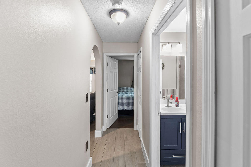 1838 SW Notre Dame Avenue, Port St. Lucie