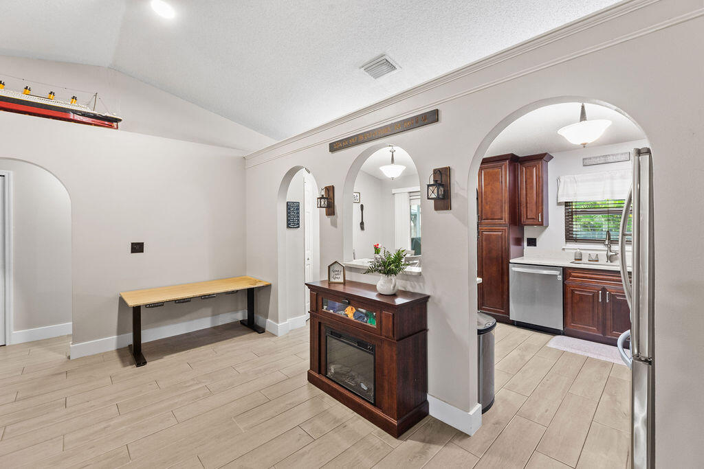 1838 SW Notre Dame Avenue, Port St. Lucie