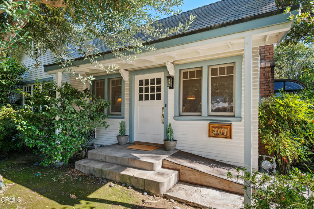 401 El Centro Street