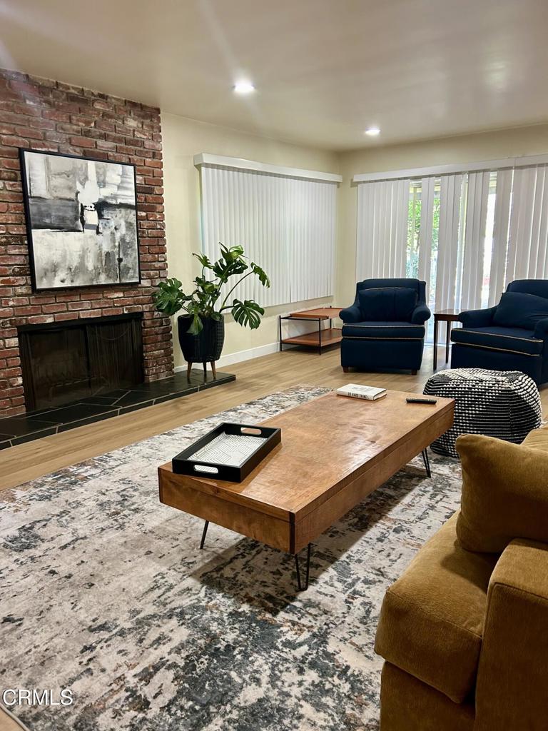 1930 Minoru Drive