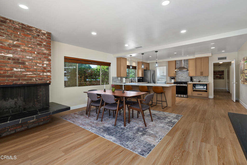1930 Minoru Drive