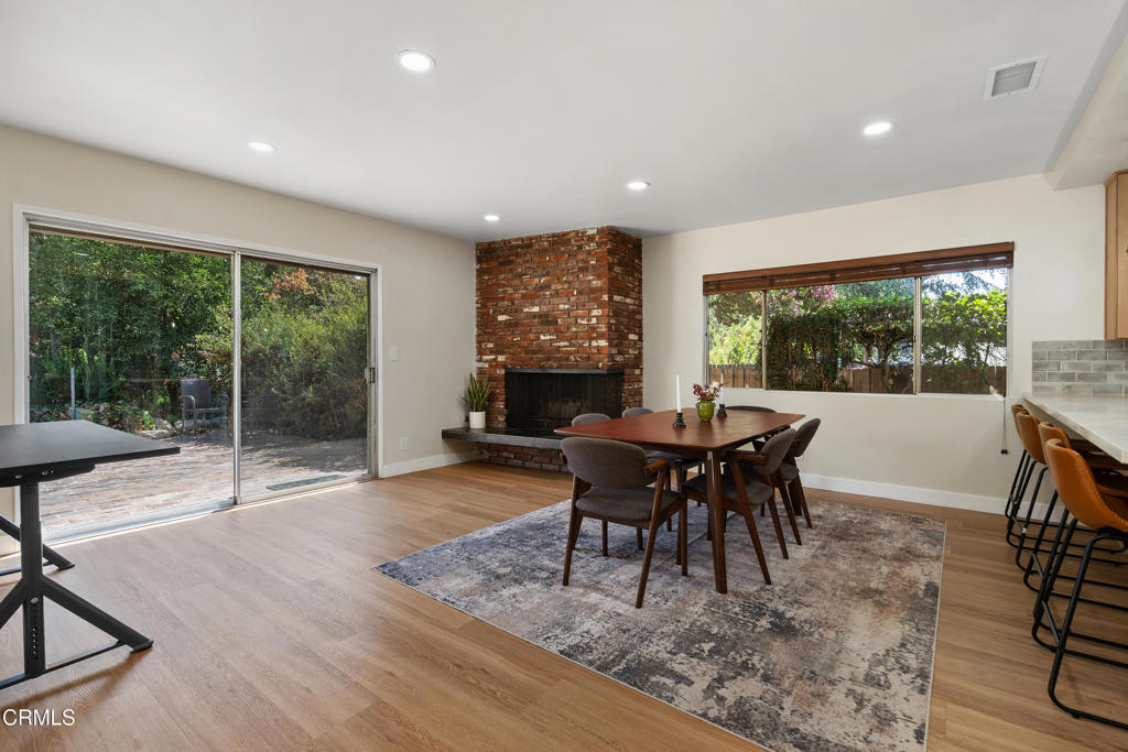1930 Minoru Drive