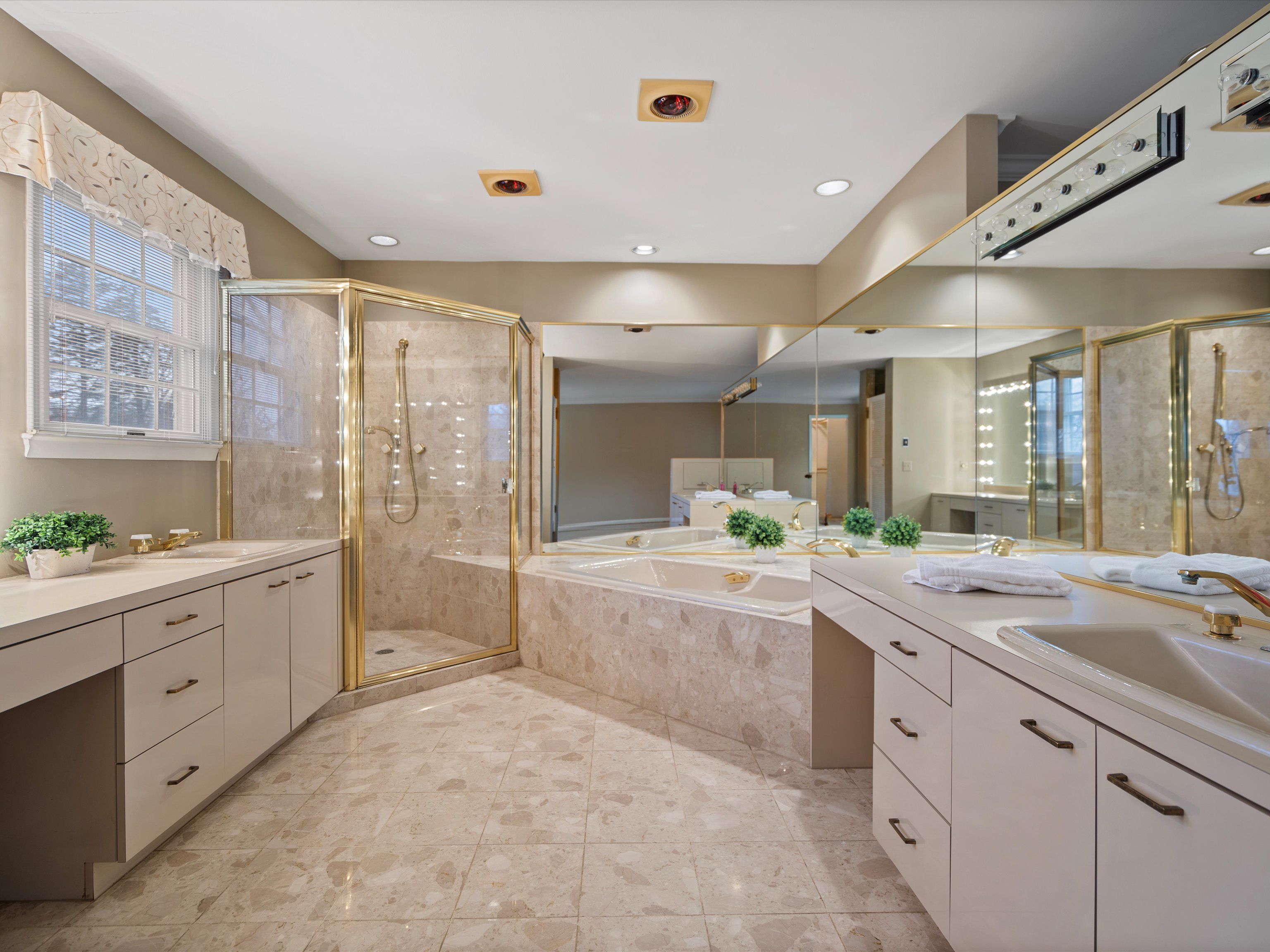 1675 Northumberland Drive