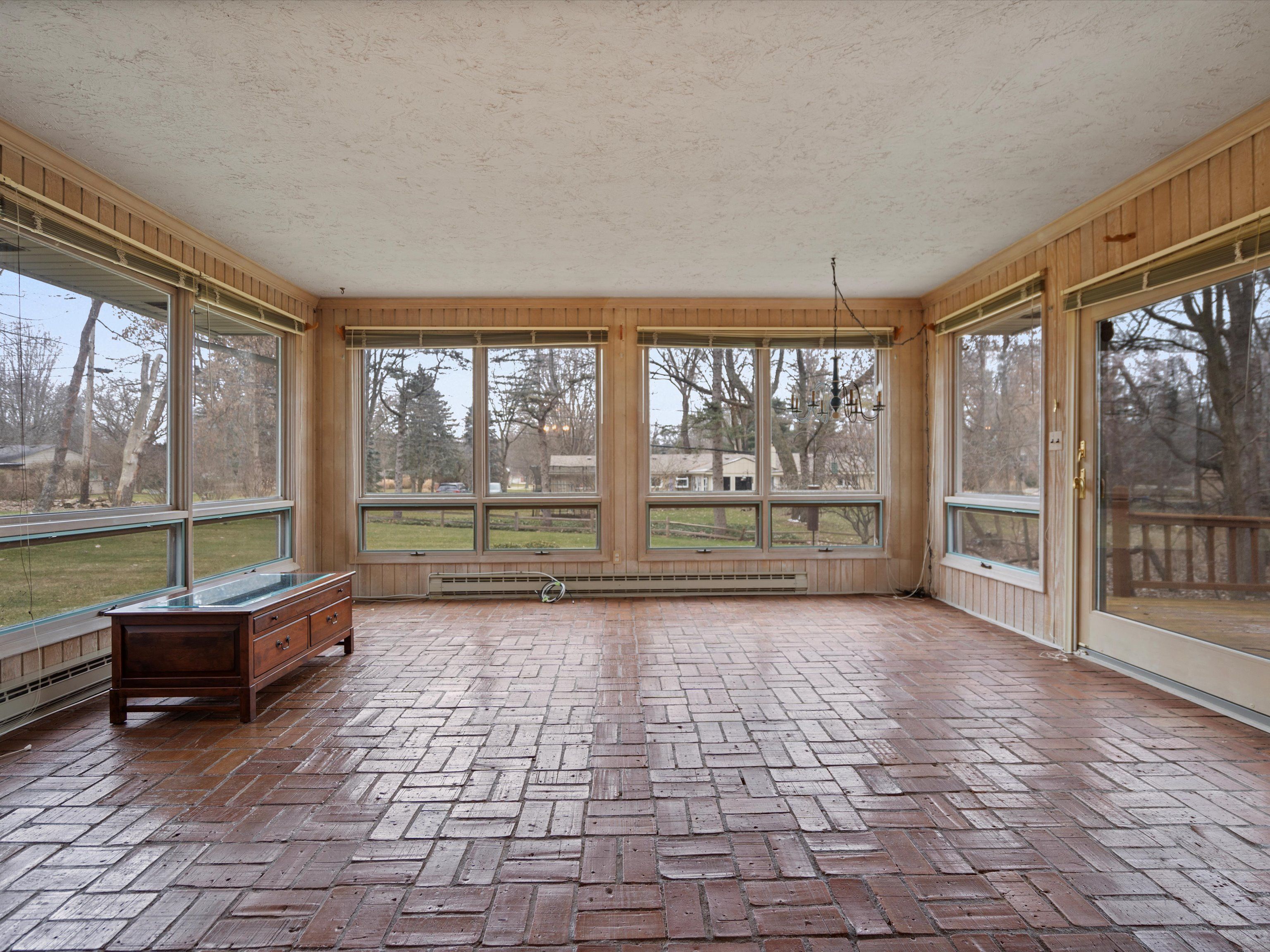 1675 Northumberland Drive