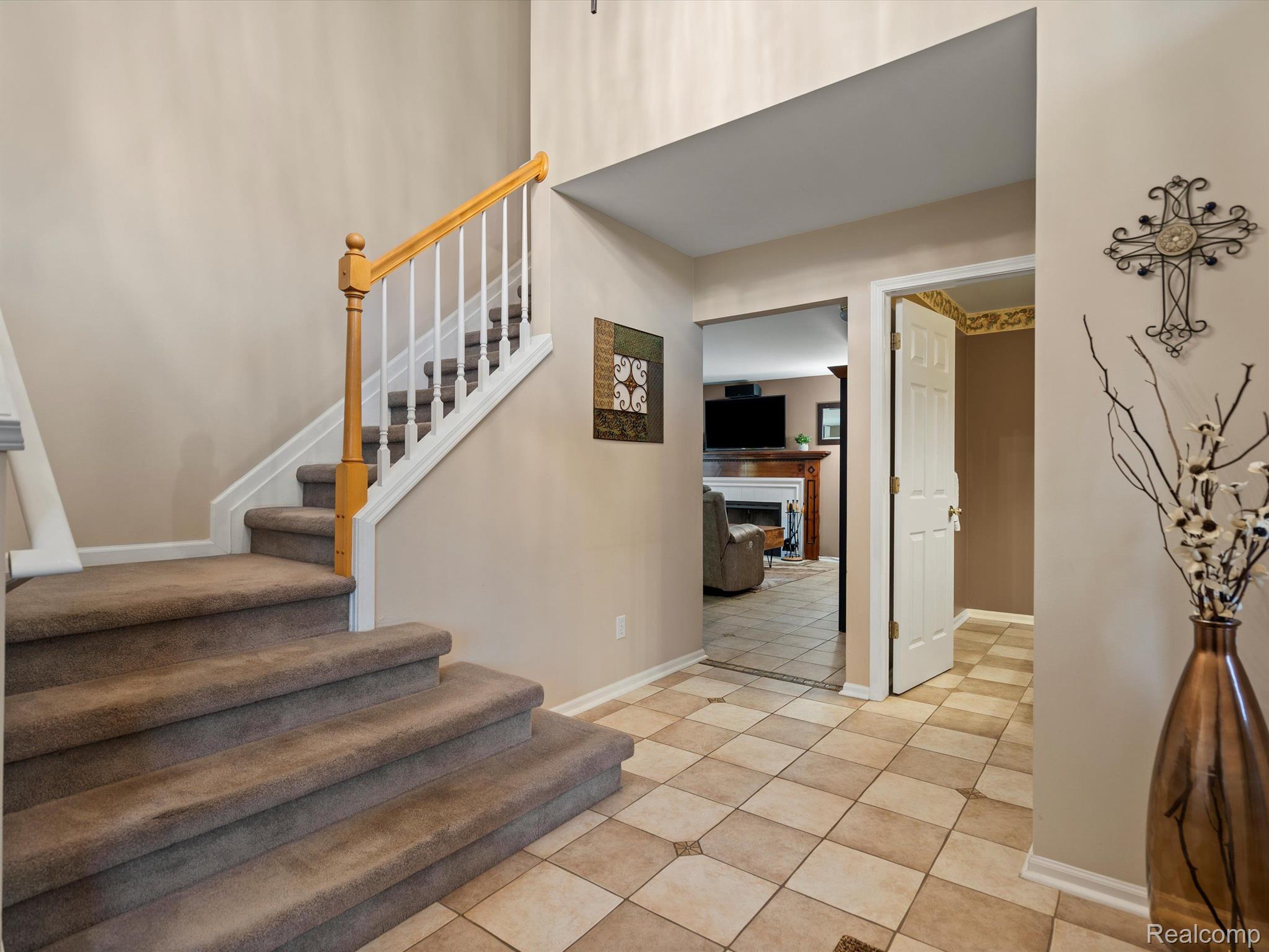 3584 BRIARBROOKE Lane