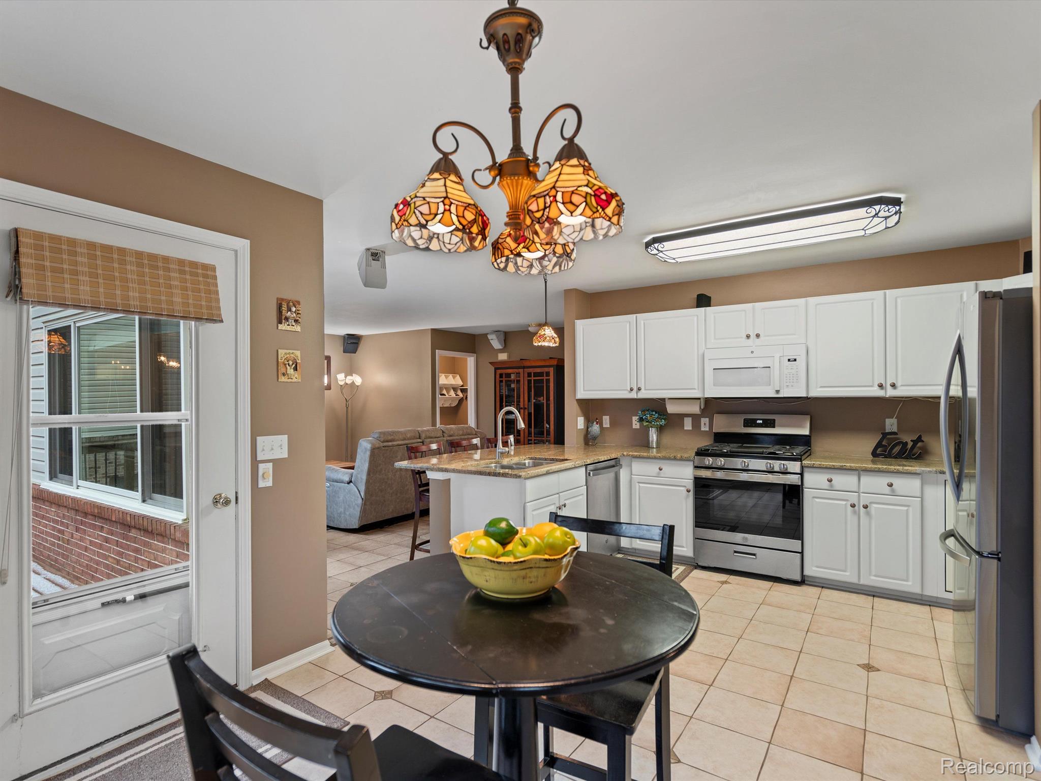 3584 BRIARBROOKE Lane