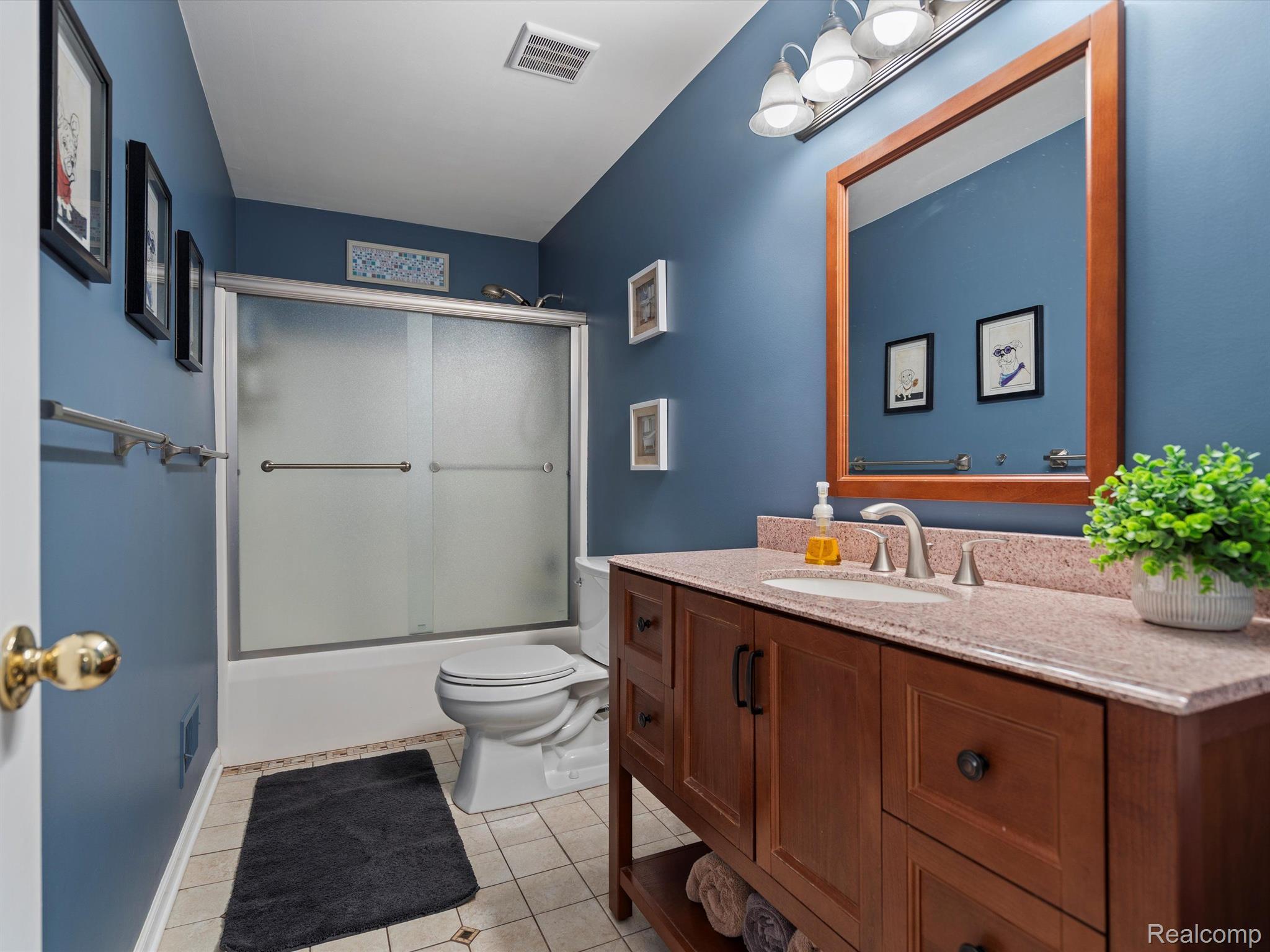 3584 BRIARBROOKE Lane